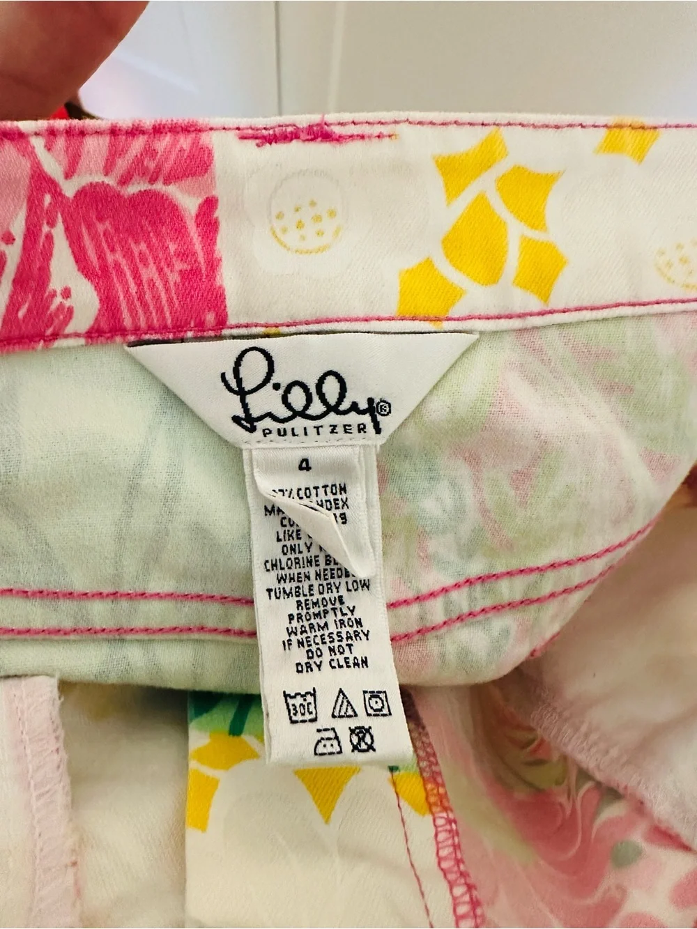 Lilly Pulitzer excellent size
